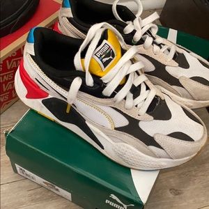 Sz 8 women’s adult Sz 6.5 kids like new